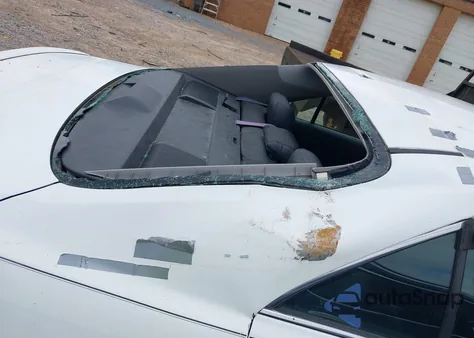 2007 Toyota Camry Se z USA, uszkodzony, nr VIN 4T1BE46K37U705805